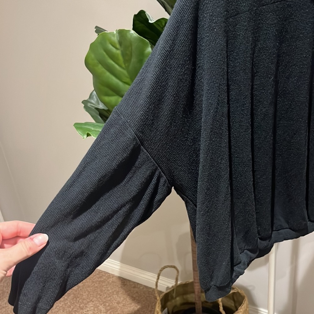 knix | Ribbed Long Sleeve - Picture 4 of 4